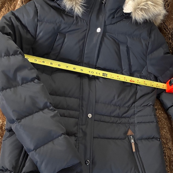 Women’s M Lauren Ralph Lauren Designer Black Puffer Jacket with Faux Fur - Picture 6 of 17